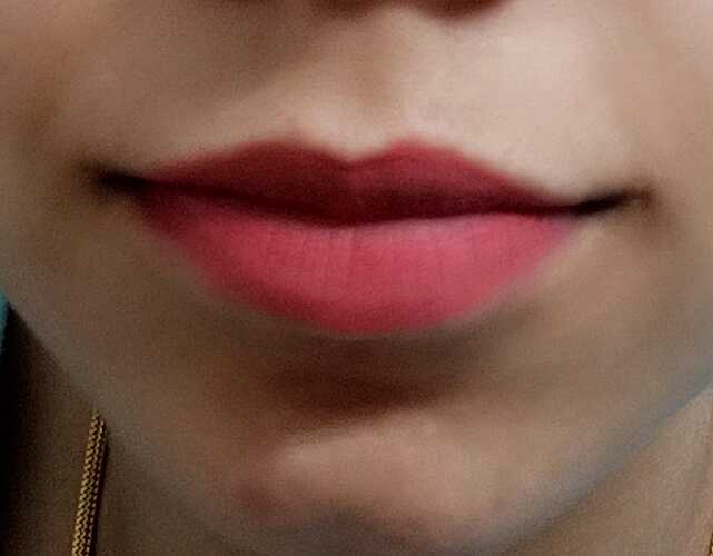 RomCom Lip Caryon applied on Lips